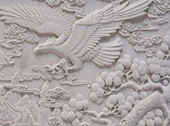 大理石雕塑的制作流程是什么？它有哪些特點(diǎn)？